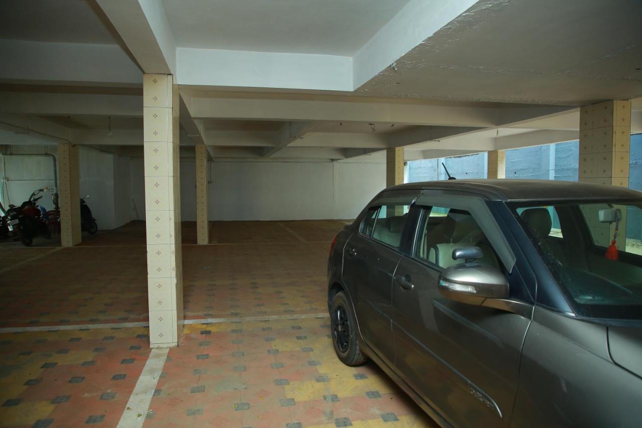 Kalathil Tourist Home Kunnamkulam エクステリア 写真